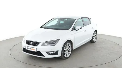 Weiß Gebraucht 2016 Seat Leon FR Limousine | 14.020 € (Fairer Preis)