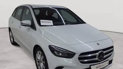 Gebraucht Mercedes B200 Style 150 PS (110 kW) 2022 Van / Kleinbus