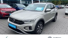 Gebraucht 2024 VW T-Roc Move SUV | 22.998 € (Guter Preis)