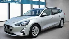 Silber Gebraucht 2021 Ford Focus Trend Kombi | 15.650 € (Superpreis)