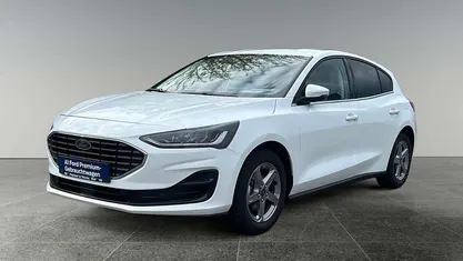 Frozen white Gebraucht 2023 Ford Focus Style Limousine | 19.390 € (Guter Preis)