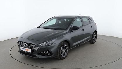 Gebraucht Hyundai i30 Edition 30 120 PS (88 kW) 2022 Grau Limousine
