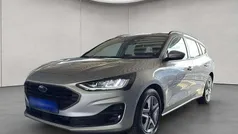 Gebraucht 2022 Ford Focus Cool & Connect Kombi | 17.980 € (Superpreis)