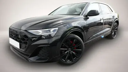 Neu Audi Q8 S-Line 286 PS (210 kW) 2026 Schwarz SUV