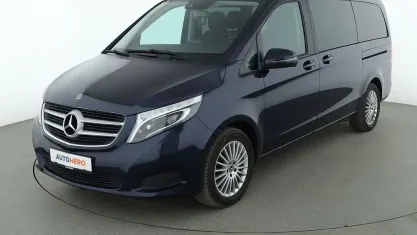 Gebraucht Mercedes V220 Edition 163 PS (119 kW) 2019 Blau Van / Kleinbus