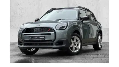 Usata Mini Countryman 204 CV (150 kW) 2024 Verde SUV
