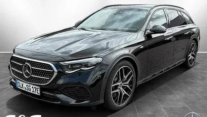 Gebraucht Mercedes E300 197 PS (144 kW) 2025 Metalliclack obsidianschwarz Kombi