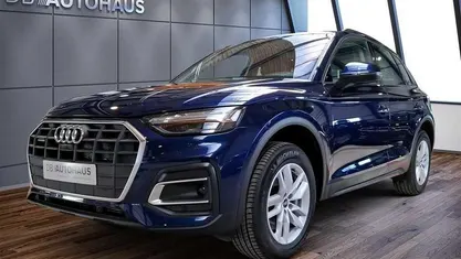 Gebraucht Audi Q5 Business 299 PS (219 kW) 2023 Blau SUV