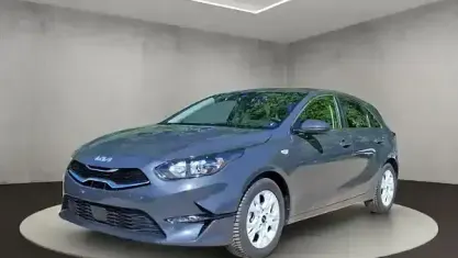 Gebraucht Kia Ceed 140 PS (102 kW) 2025 Dark penta metal Kleinwagen
