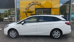 Weiß Gebraucht 2017 Opel Astra Edition Kombi | 12.490 € (Teuer)