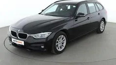 Schwarz Gebraucht 2018 BMW 320 Advantage Kombi | 19.030 € (Fairer Preis)