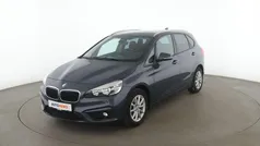 Grau Gebraucht 2015 BMW 218 Active Tourer Basis Van / Kleinbus | 13.690 € (Fairer Preis)