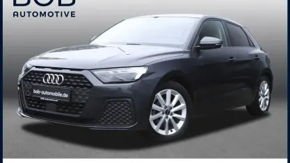 Gebraucht Audi A1 Sportback Comfort 95 PS (69 kW) 2022 Grau Kleinwagen