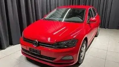 Gebraucht VW Polo Trendline 65 PS (47 kW) 2018 Rot Kleinwagen