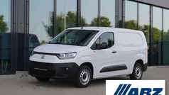 Gebraucht 2024 Fiat Doblò Van / Kleinbus | 21.301 € (Fairer Preis)