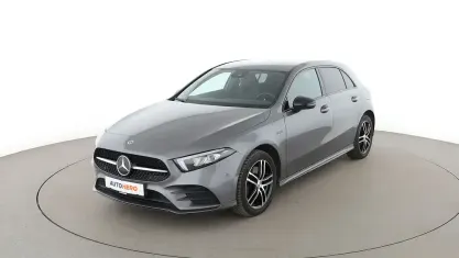 Gebraucht Mercedes A250 AMG line 102 PS (75 kW) 2020 Grau Limousine