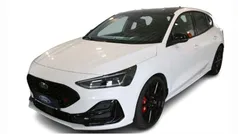 Weiss Neu 2025 Ford Focus ST Limousine | 40.980 € (Fairer Preis)