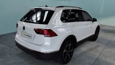 Weiß Gebraucht 2023 VW Tiguan Life SUV | 32.680 € (Fairer Preis)