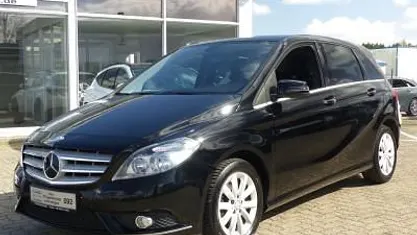 Gebraucht Mercedes B220 184 PS (135 kW) 2014 Schwarz Van / Kleinbus