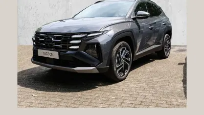 Neu Hyundai Tucson Prime 215 PS (158 kW) 2026 Ecotronic grey / mic SUV