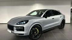 Gebraucht 2024 Porsche Cayenne S E-Hybrid SUV | 122.900 € (Fairer Preis)