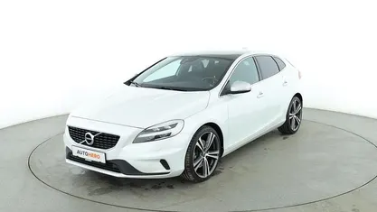 Gebraucht 2016 Volvo V40 Momentum Kombi | 18.860 € (Fairer Preis)