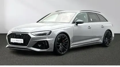 Gebraucht Audi RS4 Comfort 450 PS (330 kW) 2023 Nardograu Kombi