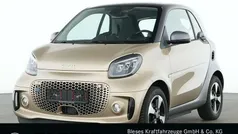Bodypanels in gold beige () Gebraucht 2024 Smart ForTwo Electric Drive Exclusive Coupé | 16.100 € (Fairer Preis)
