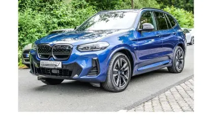 Gebraucht BMW iX3 M Sport 210 kW (286 PS) 2024 Blau SUV