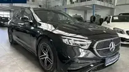 Gebraucht Mercedes E200 AMG 204 PS (150 kW) 2023 Schwarz Kombi