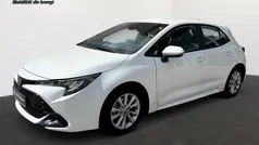 Weiss Gebraucht 2024 Toyota Corolla Business Edition Kleinwagen | 26.490 € (Fairer Preis)