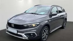 Gebraucht 2024 Fiat Tipo Cross Kombi | 24.790 € (Fairer Preis)