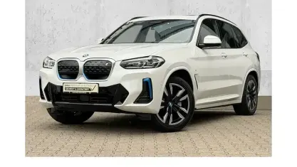 Gebraucht BMW iX3 M Sport 210 kW (286 PS) 2024 Weiß SUV