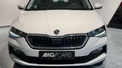 Weiß Gebraucht 2021 Skoda Scala Ambition Kleinwagen | 15.900 € (Fairer Preis)