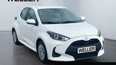 Weiß Gebraucht 2021 Toyota Yaris Comfort Kleinwagen | 13.990 € (Fairer Preis)