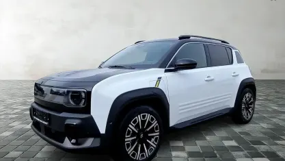 Ny Renault 4 E-Tech Iconic 110 kW (150 HK) 2026 Sort SUV