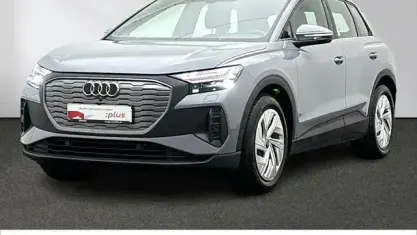 Gebraucht Audi Q4 e-tron Comfort 125 kW (170 PS) 2023 Kieselgrau SUV