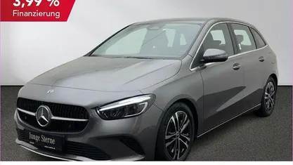 Gebraucht Mercedes B200 Advanced 163 PS (119 kW) 2025 Van / Kleinbus