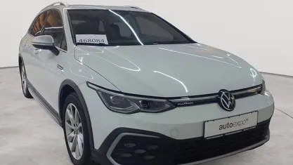 Usata VW Golf Alltrack 200 CV (147 kW) 2022 Bianco Station wagon