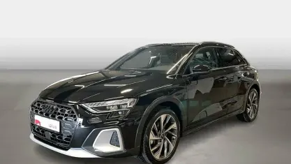 Gebraucht Audi A3 Ambiente 150 PS (110 kW) 2025 Schwarz Limousine