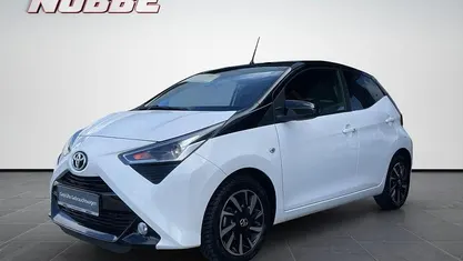 Gebraucht Toyota Aygo 72 PS (52 kW) 2021 Weiß Kleinwagen