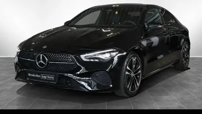Gebraucht Mercedes CLA180 Progressive 136 PS (100 kW) 2025 Metalliclack kosmosschwarz Coupé
