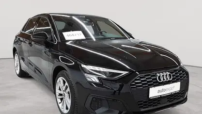 Mythosschwarz metallic Gebraucht 2022 Audi A3 Premium Kombi | 21.390 € (Guter Preis)