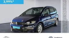 Blau Gebraucht 2024 VW Touran Comfortline Van / Kleinbus | 29.990 € (Guter Preis)