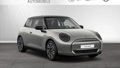 Używany Mini Cooper 135 kW (184 KM) 2025 Srebrny Hatchback