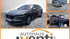 Grau Gebraucht 2024 Skoda Superb Selection Kombi | 34.499 € (Fairer Preis)