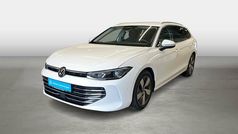 Pure white Gebraucht 2025 VW Passat Elegance Kombi | 36.950 € (Superpreis)
