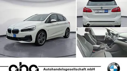 Gebraucht 2018 BMW 225 Active Tourer Sport Line Van / Kleinbus | 16.930 € (Fairer Preis)