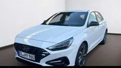 Weiss atlas white Gebraucht 2024 Hyundai i30 Advantage Kombi | 21.999 € (Superpreis)