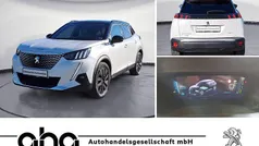 Weiß Gebraucht 2021 Peugeot e-2008 GT SUV | 16.960 € (Fairer Preis)